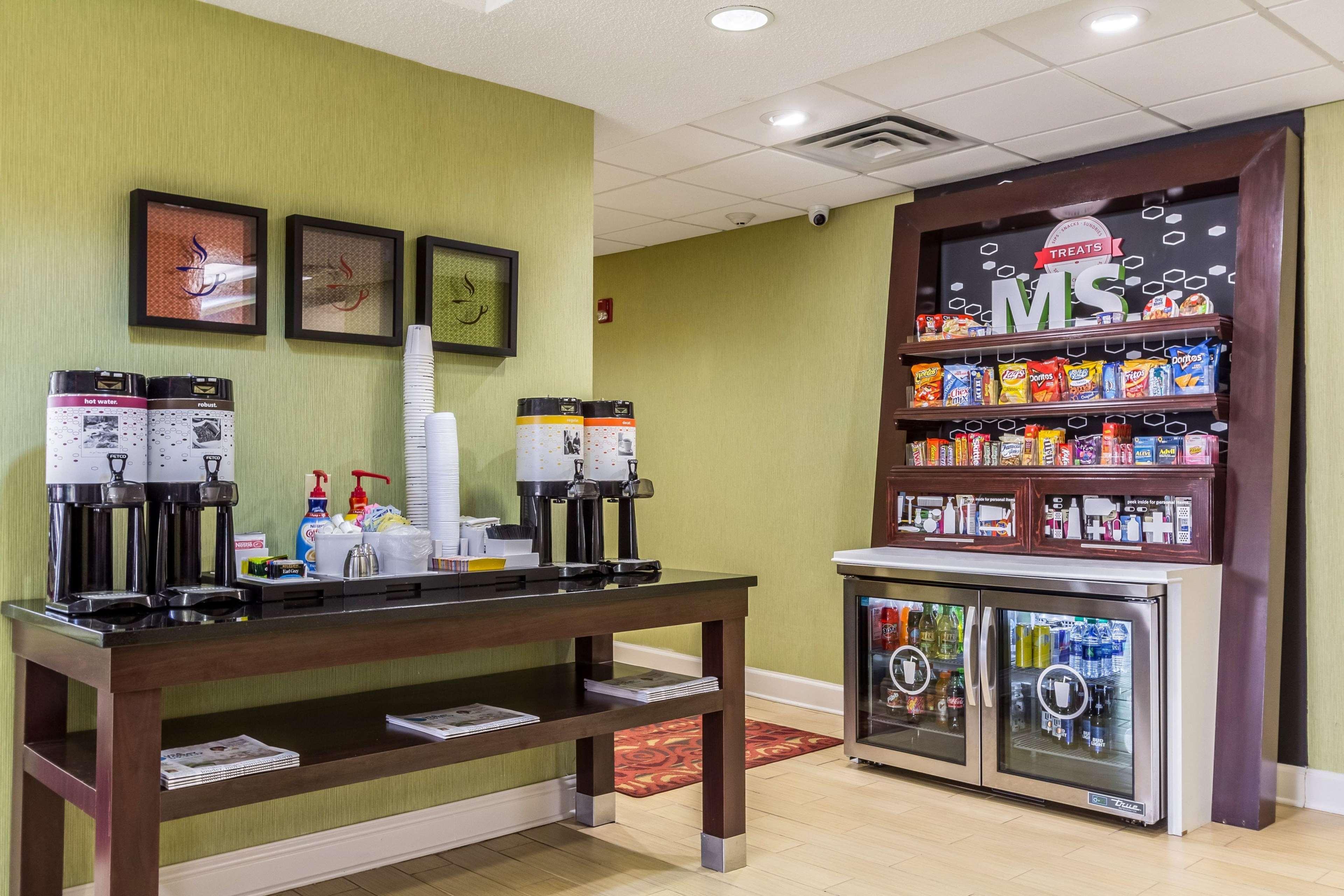 Hampton Inn Jackson Pearl Intrntl Airport Εξωτερικό φωτογραφία
